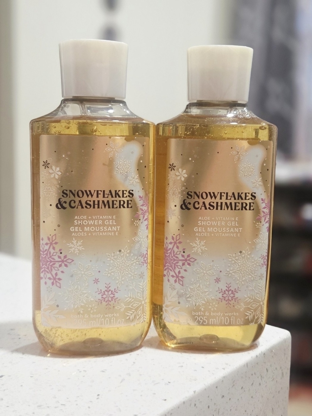 Bath & Body Works Snowflakes & Cashmere Shower Gel - X2